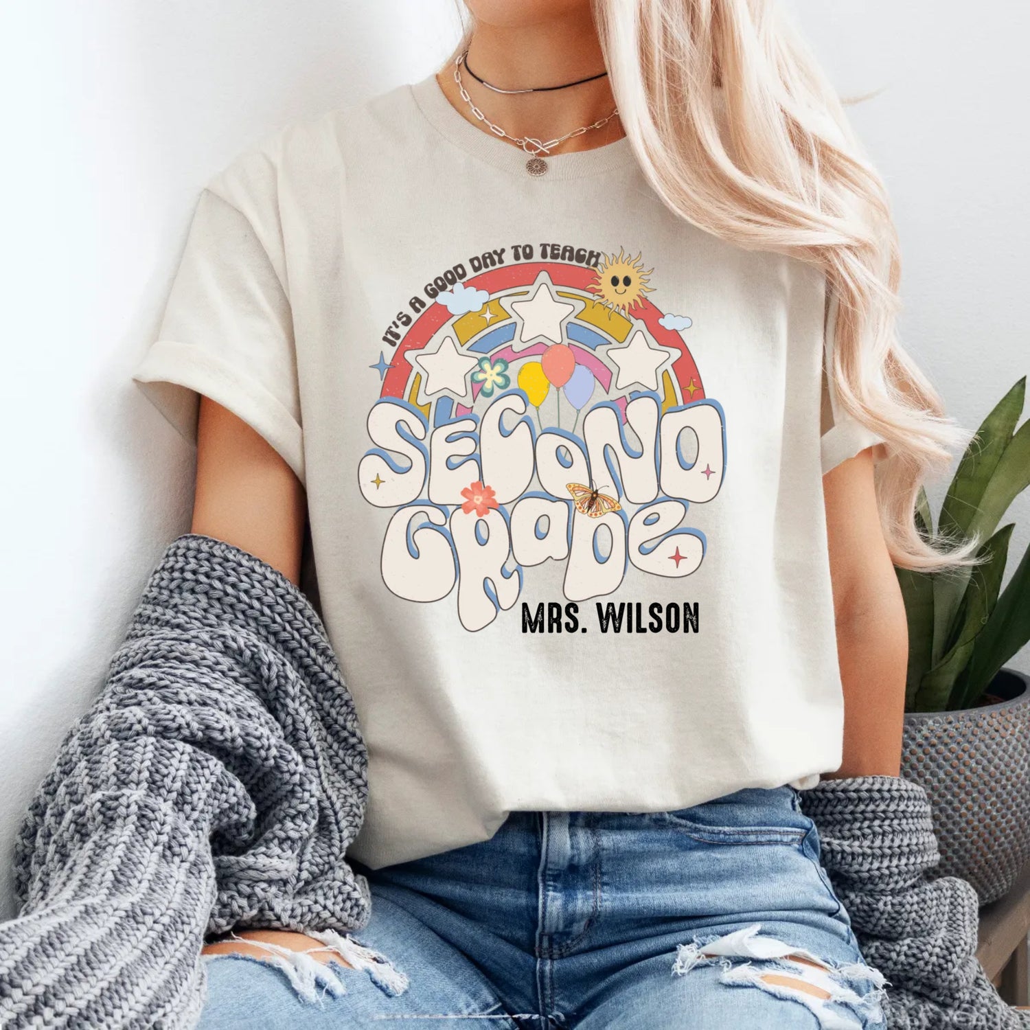 It's A Good Day To Teach Custom Grade Teacher Shirt - Unisex T-Shirt