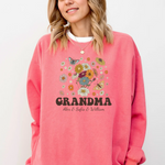 Personalizable Groovy Grandma With Grandkid Names -  Comfort Colors Sweatshirt Personalize Print